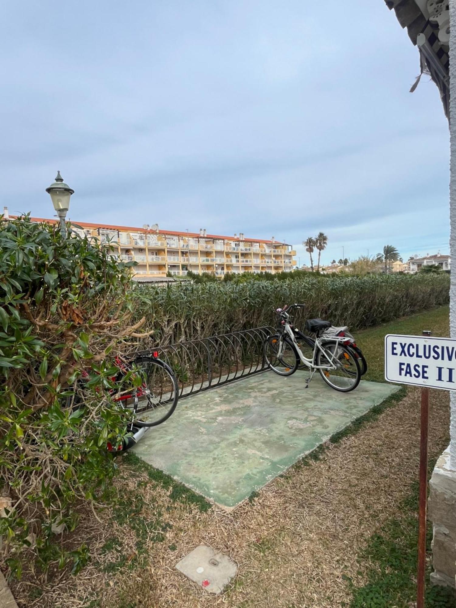 Apartamento Urb Oasis Park II Denia, Las Marinas Exterior photo